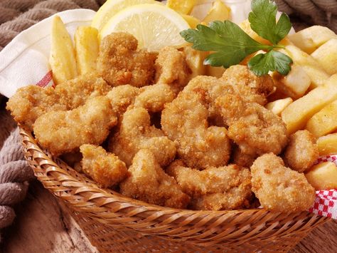 Welcome to my Airfryer Scampi & Chips Recipe. Scampi And Chips, 70s Food, King Prawns, Healthy Popcorn, Popcorn Shrimp, Fish And Chip Shop, Seafood Platter, Pub Food, Chips Recipe