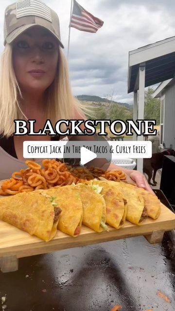 Ari Roberts on Instagram: "Here’s how you make JITB taco meat #blackstone #blackstonegriddle #blackstonegriddlecooking #griddle #griddlecooking #momsoftiktok #griddlenation #fyp #viral #trending #fypシ゚viral #blackstonerecipe #copycat #copycatrecipe #tacos #jackintheboxtacos #blackstonedinner #dinner #familydinner #easyrecipe #cooking #cookwithme" Grilled Taco, Blackstone Grill, Cooking Stone, Griddle Recipes, Curly Fries, Griddle Cooking, Blackstone Griddle, Easy Party Food, Taco Meat