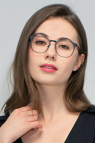 Women Square Face, Specs Frames Women, Sun Eyes, Stylish Glasses For Men, Bangs And Glasses, Cheap Eyeglasses, Celebrities With Glasses, Glasses Frames Trendy, Glasses Outfit