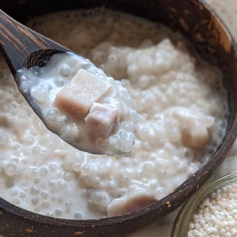 taro tapioca pudding Taro Pudding, Red Bean Soup, Chinese Street Food, Dan Dan Noodles, Tapioca Pudding, Chinese Dessert, Popular Desserts, White Flour, Low Fat Recipes