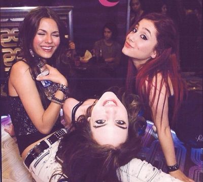 Nickelodeon 2000s, Victorious Nickelodeon, Uk Icon, Victorious Cast, Love You Quotes, Alena Shishkova, Jade West, 2013 Swag Era, Liz Gillies