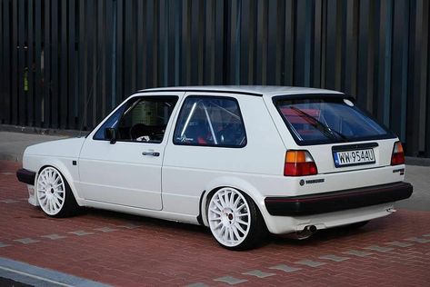 Volkswagen Golf A2, Mk2 Golf, Vw Ideas, Vw Mk1, Vw Rabbit, Vw Gti, Golf Mk3, Golf Inspiration, Golf Mk2