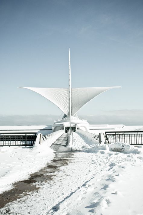 Flying Man, Winter Date Ideas, Milwaukee City, Life After College, Polaroid Picture, Milwaukee Art, Milwaukee Art Museum, Santiago Calatrava, Post Grad