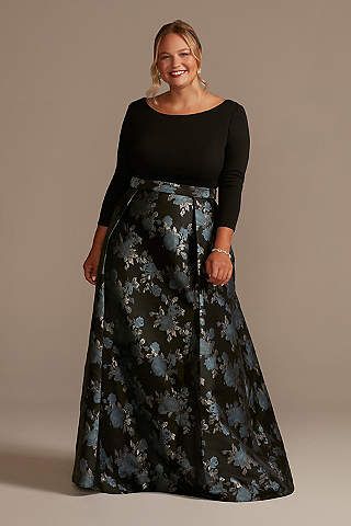 View Long Dress at David's Bridal Gown Making, Mother Of The Bride Plus Size, Plus Size Ball Gown, Brocade Skirt, Elegant Ball Gowns, Off Shoulder Gown, Plus Size Gowns, Oleg Cassini, Skirt Style