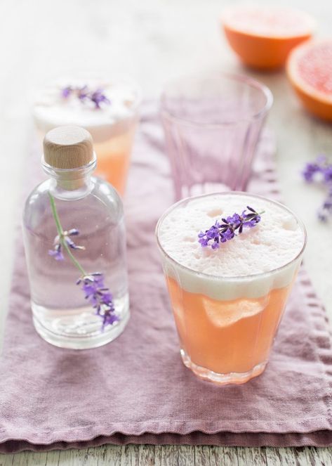 Lavender, Elderflower, and Grapefruit Gin Fizz – Edible Seattle Gin Fizz Cocktail, Lavender Cocktail, Fizz Cocktail, Gin Fizz, Western Washington, Boozy Drinks, Culinary Herbs, Cocktail Drinks Recipes, Citrus Fruits