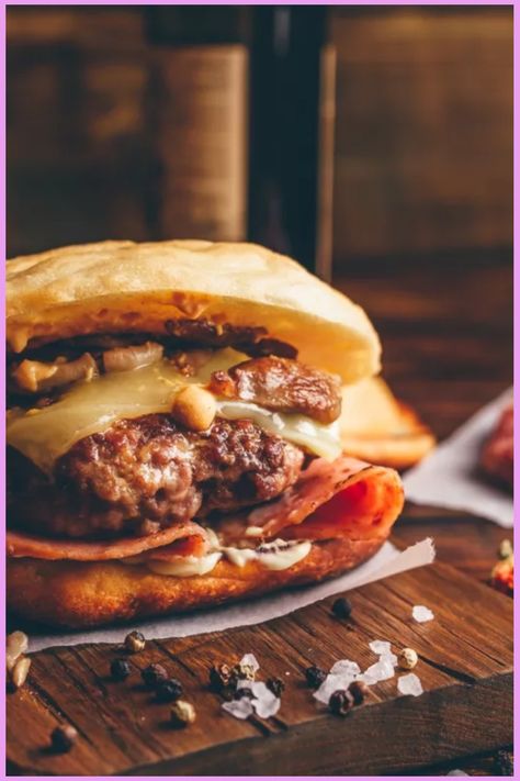 Juicy burger with melted cheese, bacon, and a soft bun, surrounded by spices on a wooden board. Gourmet Burgers Recipes, Bbq With Friends, Beet Burger, Teriyaki Sauce Recipe, Cheeseburger Recipe, Sauce For Salmon, Crockpot Pulled Pork, Fun Dinner, Diner Recipes