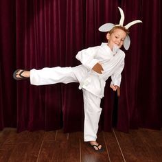 Goat Headband, Goat Costume, Easy Kids Costumes, Farm Animal Costumes, Karate Kid Costume, Costume Homemade, Kid Costume, Terrifying Halloween, Spooky Halloween Crafts