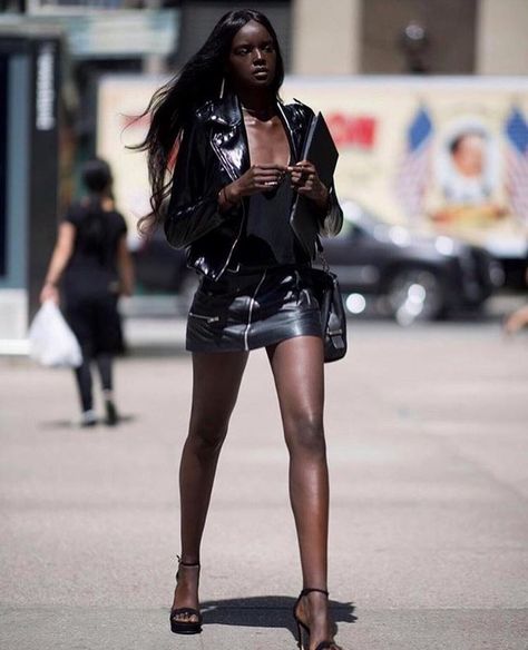 Duckie Thot Model, Dark Skin Models, Trendy Swimwear, Dark Skin Women, Negroni, Black Women Fashion, Leather Dresses, Leather Mini Skirts, Black Is Beautiful