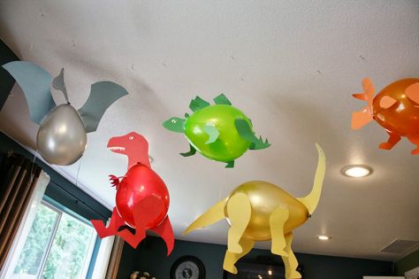 Dinosaur balloons Dinosaur Balloons, Ballon Party, Dino Birthday Party, Dinosaur Crafts, World Party, Dino Birthday, Dino Party, Dinosaur Birthday Party, Dinosaur Party