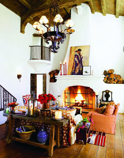 Entertaining guests. The Party According to Kathryn Ireland: The world-famous designer and consummate hostess shares her thoughts on entertaining for the holidays and all year long. Earth Homes Design, Masonry Kitchen, Sicilian Interior, Southwest Interiors, Spanish Style Interiors, Ireland Decor, Principles Of Interior Design, Kathryn Ireland, Bohemian Eclectic Decor