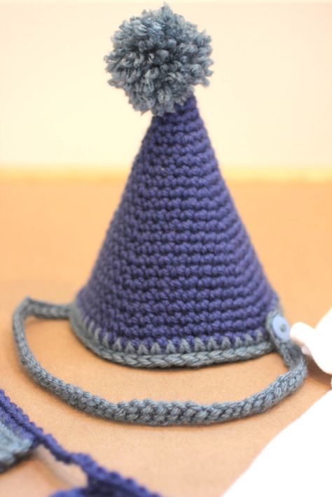 Crochet Party Hat pattern by Repeat Crafter me.   I have to have these for my little ones birthday Crochet Party Hat, Party Hat Pattern, Crochet Party, Crochet Baby Photo Prop, Repeat Crafter Me, Number Shirt, Crochet Baby Boy, Crochet Baby Clothes, Birthday Hat