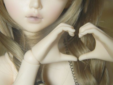 Bjd Aesthetic, Porcelain Doll Aesthetic, Doll Aesthetic, Living Dolls, Doll Parts, Pretty Dolls, Doll Face, Bjd Dolls, Porcelain Dolls