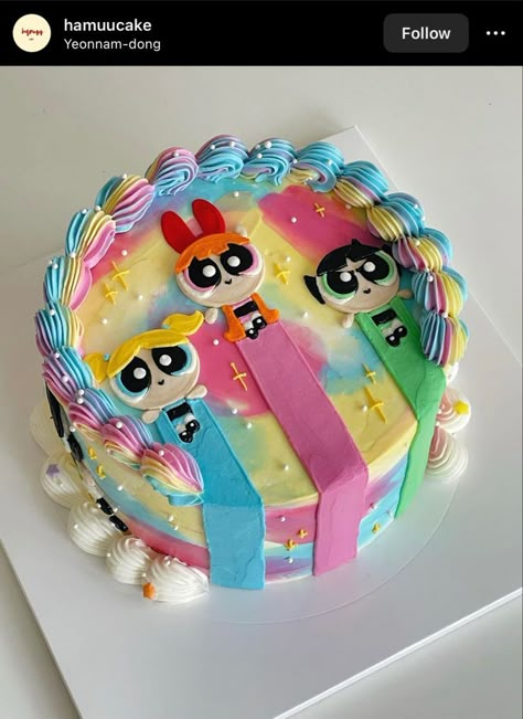 Hello Kitty Mermaid Cake, Hello Kitty Tiered Cake, Hello Kitty Birthday Cake Buttercream, Hello Kitty Birthday Cake Big, Hello Kitty Ice Cream Cake, Colorful Desserts, Funny Birthday Cakes, Simple Birthday Cake, Creative Birthday Cakes