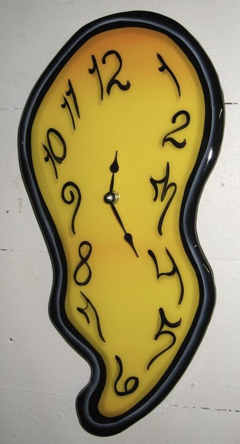 Atomic Clock, Melting Clock, Motif Art Deco, Black Wall Clock, Cool Clocks, Time Keeper, How To Make Wall Clock, Unique Clocks, Clock Art