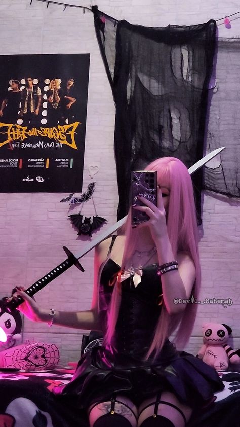 yuno gasai cosplay 🩷 Yuno Cosplay, Yuno Gasai Cosplay, Risky Picture Ideas, Goth Costume, Gasai Yuno, Risky Pictures, Yuno Gasai, Cosplay Cute, Dark Feminine Aesthetic