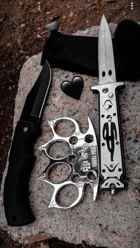 Knife Aesthetique Aesthetic, Knife Aesthetic, Pretty Knives, Tactical Gear Loadout, Pretty Bike, Dark Feminine Aesthetic, Cool Swords, Knife Collection, Cool Knives