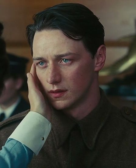 James Mcavoy Atonement, Robbie Turner, The Atonement, Charles Xavier, Putao, Atonement, James Mcavoy, No Rain, Pose Reference Photo