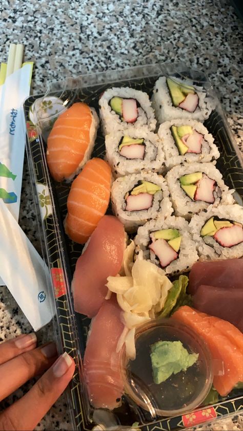 Sake Sushi in south London. Currently 25% off using Deliveroo #food #foodporn #takeaway #restaurant #sushi #lockdown #lockdownactivities Sushi Takeaway, Takeaway Restaurant, Sake Sushi, Bermondsey London, South London, Fresh Rolls, Sake, Rolls, Restaurant