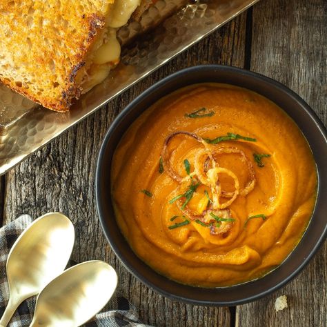 Roast Carrot Soup, Creamy Roasted Carrot Soup, Carrot And Apple Soup, Roasted Tomato And Carrot Soup, Shallot Soup, Carrot And Cumin Soup, Roasted Carrot Soup, Caramelized Carrots, Oven Roasted Carrots