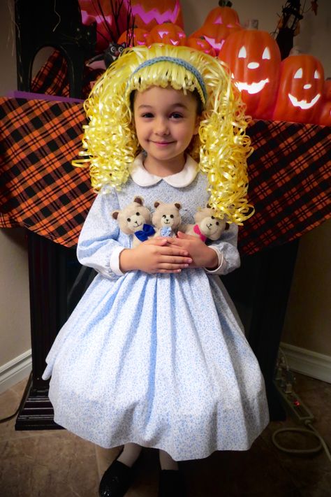 Goldilocks is all ready for Halloween Goldie Locks Costume For Kids, Goldilocks Makeup, Fairy Tale Characters Costumes, Goldilocks Costume, Fairytale Costumes, School Function, Book Character Day, Character Dress Up, Kids Party Crafts