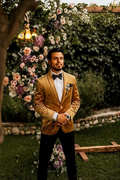 Groom Suit Velvet Jacket Gold Bow Tie Magical Fairytale Wedding Ideas Golden Vibes Photo #Groom #WeddingSuit #VelvetJacket #GoldJacket #BowTie #Wedding Golden Tuxedo, Yellow Wedding Suit Groom, Gold Suit Jacket, Bowtie Wedding, Groom Suit Velvet, Groom Gold Suit, Gold Suits For Men Wedding Ideas, Yellow Groomsmen, Groomsmen Attire Gold