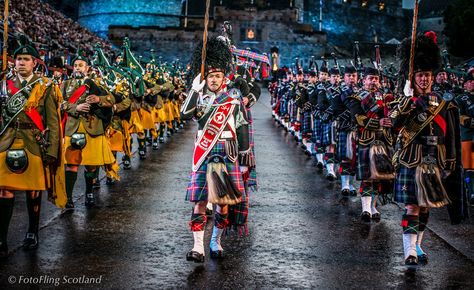 The 2010 Royal Edinburgh Military Tattoo ~many men in kilts :D Edinburgh Military Tattoo, Htc Wallpaper, Military Tattoo, Military Tattoos, Men In Kilts, Us Coast Guard, National Dress, Coast Guard, Kilt