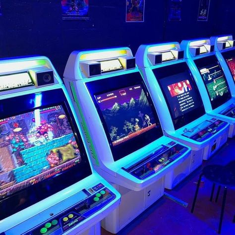 Neon Aesthetic, Japanese Aesthetic, Purple Aesthetic, Blue Walls, Retro Aesthetic, Blue Aesthetic, Aesthetic Photo, Arcade Games, Wall Collage