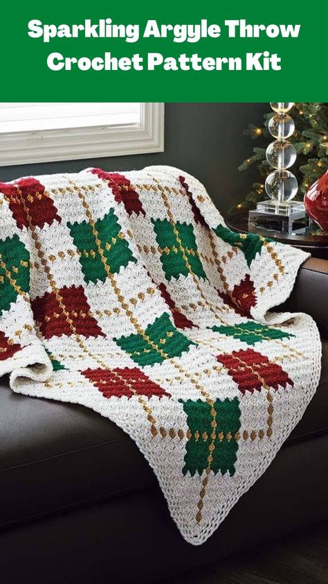 Motifs Afghans, Christmas Afghan, Christmas Crochet Blanket, Crochet Blanket Ideas, Sparkle Yarn, Crocheted Christmas, Crochet Blanket Pattern Easy, Confection Au Crochet, Crochet Blanket Afghan