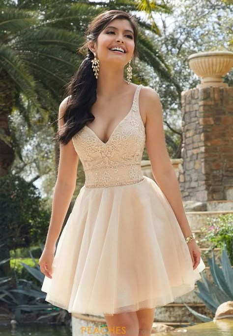 Gold Dama Dresses, Dama Dresses For Quince, Quinceanera Dama Dresses, Dama Dresses Quinceanera, Damas Dresses, Dama Dresses, Tulle Party Dress, Court Dresses, Mori Lee