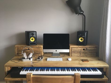 Studio Desk Music, Music Studio Desk, Recording Studio Furniture, Recording Studio Desk, Home Studio Design, Home Studio Desk, Music Studio Decor, Music Desk, Home Recording Studio Setup