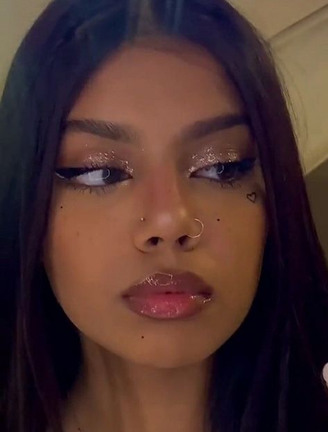 Nose Piercing On Asian, Nose Piercing On Long Nose, Nose Pierced On Both Sides, Both Sides Nose Piercing, 2 Piercings On Nose, Cool Piercings Nose, Septum With Nose Piercing, Both Sides Of Nose Pierced, Nose Piercing On Both Sides