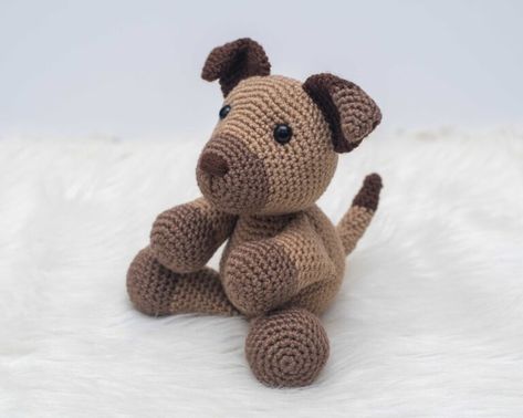 Dog Amigurumi Free Pattern, Animals To Crochet, Amigurumi Dog Pattern, Diy Crochet Amigurumi, Food Amigurumi, Crochet Turtle Pattern, Crochet Creatures, Dog Crochet Pattern, Crochet Critters