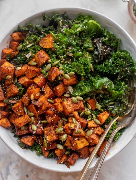 Sweet Potato Kale Salad with Hot Ginger Dressing Roasted Sweet Potatoes And Kale, Salads Sweet Potato, Hot Kale Salad, Big Vegan Salad, Salads With Sweet Potatoes, Baked Salad, Sweet Potato Kale Salad, Potato Kale Salad, Reset Cleanse