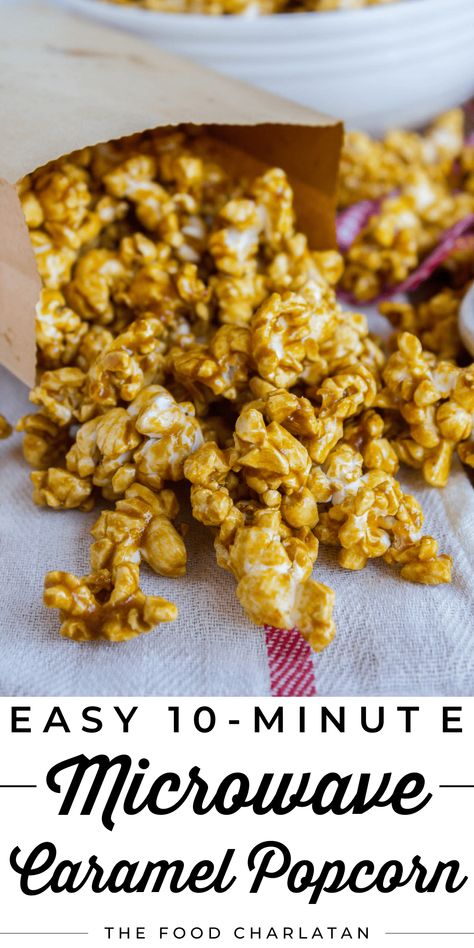 10 Minute Microwave Caramel Corn from The Food Charlatan. This super easy recipe for Caramel Popcorn takes 10 MINUTES start to finish! You make it in a brown paper bag in the microwave. It is SO crunchy and flavorful! And you don't have to stir a giant pan in the oven for an hour. WIN. Some things you will love about this recipe: You don't need a candy thermometer. You don't need to wait for a special temperature. You don't have to stir forever. It's the perfect movie treat or Christmas gift! Microwave Caramel Popcorn, Microwave Caramel Corn, Recipe For Caramel, Popcorn Recipes Sweet, Caramel Recipe Easy, Orange Sweet Rolls, Gluten Free Popcorn, Popcorn Recipes Caramel, The Food Charlatan