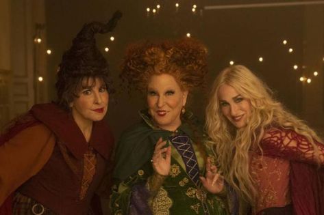 Hermanas Sanderson, 2022 Movies, Kathy Najimy, Tony Hale, Lilia Buckingham, Sarah Sanderson, Hocus Pocus 2, Kenny Ortega, The Sanderson Sisters