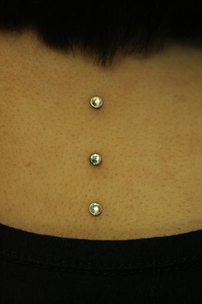 dermals! Nape Piercing, Neck Piercing, Surface Piercing, Dermal Piercing, Tattoos And Piercings, Belly Button Rings, Piercings, Necklaces, My Style