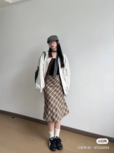 Taipei Outfit, Korean Outfits Ideas, Outfit Konser, Elegant Outfit Classy, Long Skirt Outfits, Quick Outfits, Easy Trendy Outfits, 가을 패션, Kpop Outfits