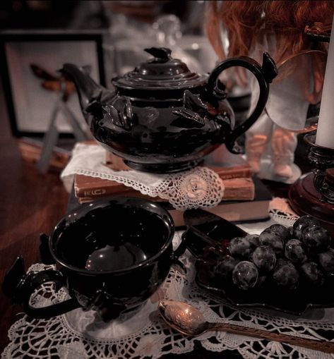 Tea Party Dark Aesthetic, Goth Tea Party Aesthetic, Grunge Tea Party, Goth Tea Party, Gothic Tea Party, Dark Objects, Afternoon Tea Decorations, Pottery Aesthetic, Studying Inspiration