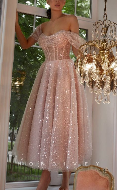 All Body Types, Evening Dress Fashion, Pretty Prom Dresses, Glam Dresses, Dress Gift, Prom Party Dresses, Evening Dresses Prom, Beaded Dress, Beautiful Gowns