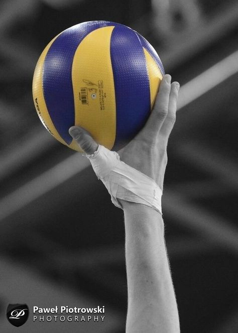 Wallpaper Volleyball, Volleyball Tryouts, Volleyball Photography, Volleyball Wallpaper, Volleyball, Yellow, Photography, Blue