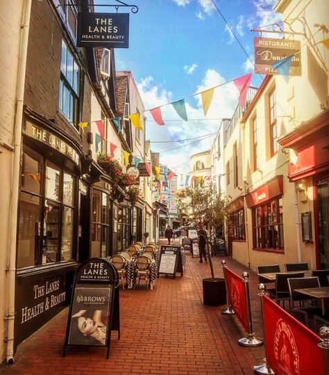 The Lanes Brighton The Lanes Brighton, Brighton Photography, Brighton Pride, Spy School, Brighton City, Textiles Gcse, Brighton Lanes, Places Photography, London Streets