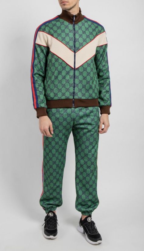 Gucci Clothes, Gucci Tracksuit For Men, Gucci Sporty Hoodie, Gucci Sweat Set, Luxury Gucci Sporty Hoodie, Versace Tracksuit Men, Parachute Pants, Clothing Brand, Gucci