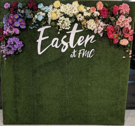 Easter Back Drops Photo Backdrops, Spring Photo Backdrop Church, Easter Photo Backdrop Ideas Church, Easter Backdrop Ideas Church, Easter Church Backdrop, Turf Backdrop, Easter Picture Backdrop Ideas, Easter Photo Booth Church, Easter Church Photo Backdrop