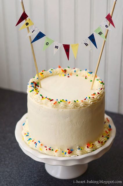 i heart baking!: funfetti welcome home cake with handmade bunting Family In Hawaii, Welcome Home Cake, Welcome Home Cakes, Heart Baking, Coconut Pound Cakes, Home Cake, Cake For Husband, Cake Bunting, Birthday Baking