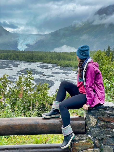 What to Pack for Alaska in the Fall Alaskan Outfits, Alaska September, Packing For Alaska, Alaska Outfits, Hawaii Mountains, Alaska Travel Guide, Fall Packing, Trip To Alaska, Gulf Of Alaska