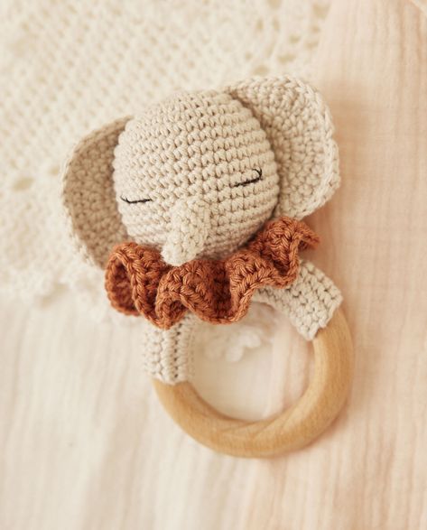 Wooden Teething Ring, Baby Gums, Baby Toys Rattles, Stroller Toys, Amigurumi Elephant, Woodland Friends, Crochet Elephant, Grey Elephant, Teething Ring