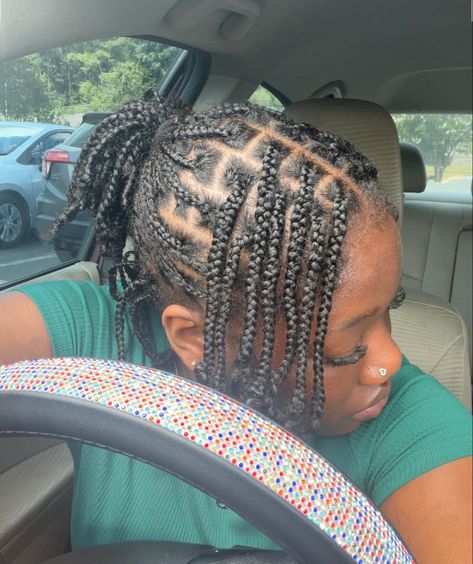 Natural Braided Hairstyles Without Weave For Women, Natural Braids 4c Hair, Short Natural Knotless Braids, Single Braids Natural Hair No Weave, Plats Hairstyles Black Natural Hair, Natural Plats Hair, Individual Braids On Natural Hair, Natural Single Braids Real Hair, Small Plats Braids Natural Hair