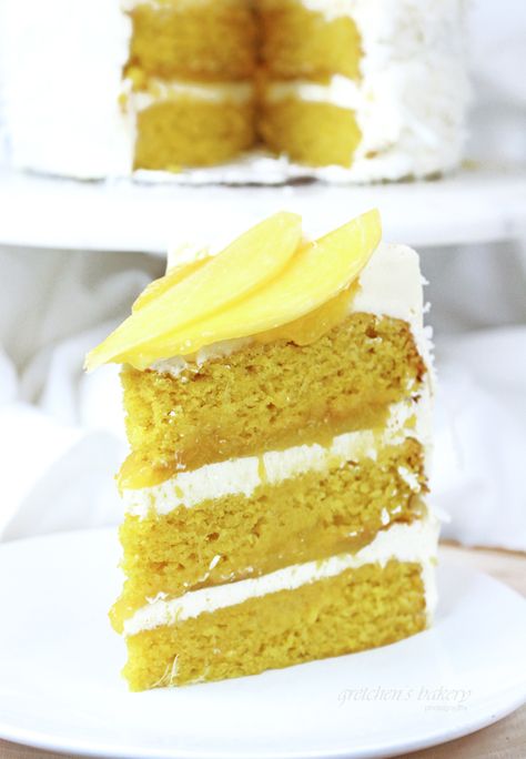 Mango Cake Vegan Mango Cake, Mango Compote, Torte Vegan, Layer Cake Filling, Coconut Cream Cake, Fruit Powder, Mango Cake, Strawberry Cake Recipes, Vegan Cakes