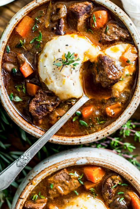 GUINNESS BEEF STEW RECIPE WonkyWonderful Guiness Beef Stew Recipe, Guiness Stew, Irish Beef Stew Recipe, Beef Stew With Beer, Beer Stew, Irish Stew Recipe, Slow Beef Stew, Stew Recipes Crockpot, Guinness Stew