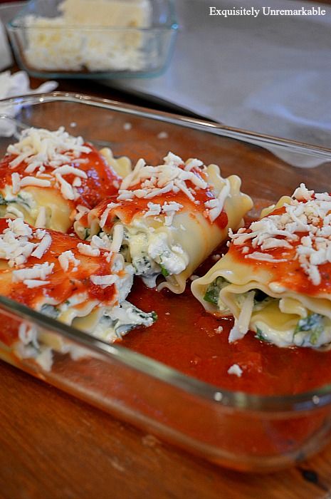 Super Easy Lasagna, Easy Blueberry Pie Recipe, Simple Lasagna, Lasagna Rolls Recipe, Easy Blueberry Pie, Single Serve Meals, Lasagna Roll Ups, Lasagna Roll, Shopper Marketing